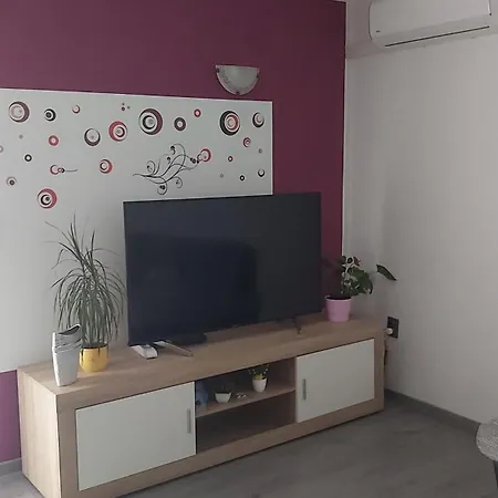 Apartment Island