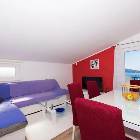 Apartment Island *
