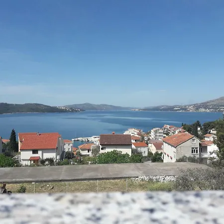 Apartment Island Trogir