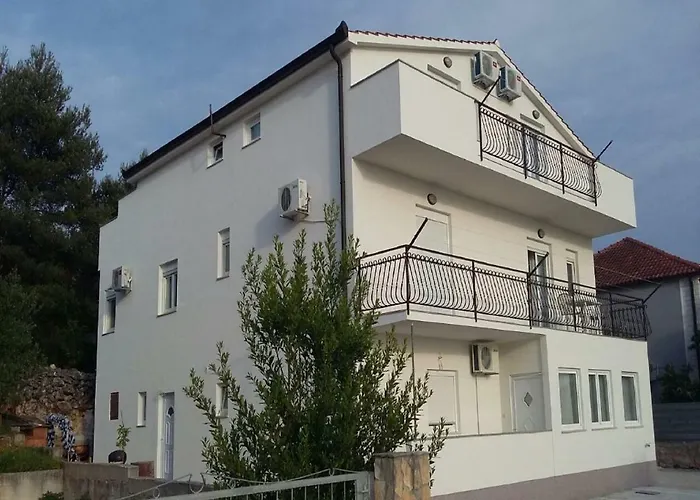 Διαμέρισμα Island Τρογκίρ