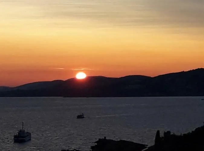 Island Τρογκίρ
